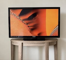 Philips 39in Full HD Smart LED TV - 39PFL2608