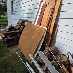 Free Stuff - Wood, scrap metal, odds and ends from the garage