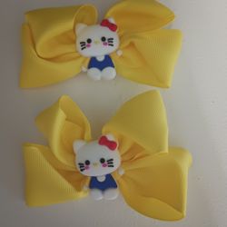 Kid Character Hair Bows. New. Location On Post