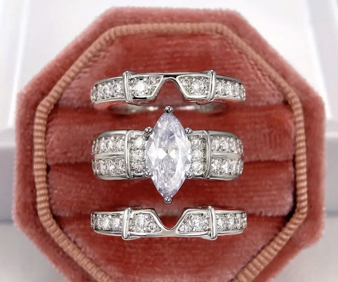Engagement Ring With Box