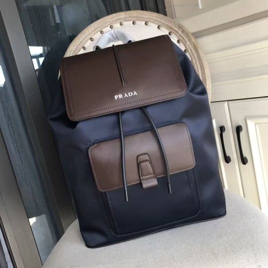 Daily casual versatile men's backpack