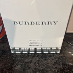 Burberry Perfume 100mle 