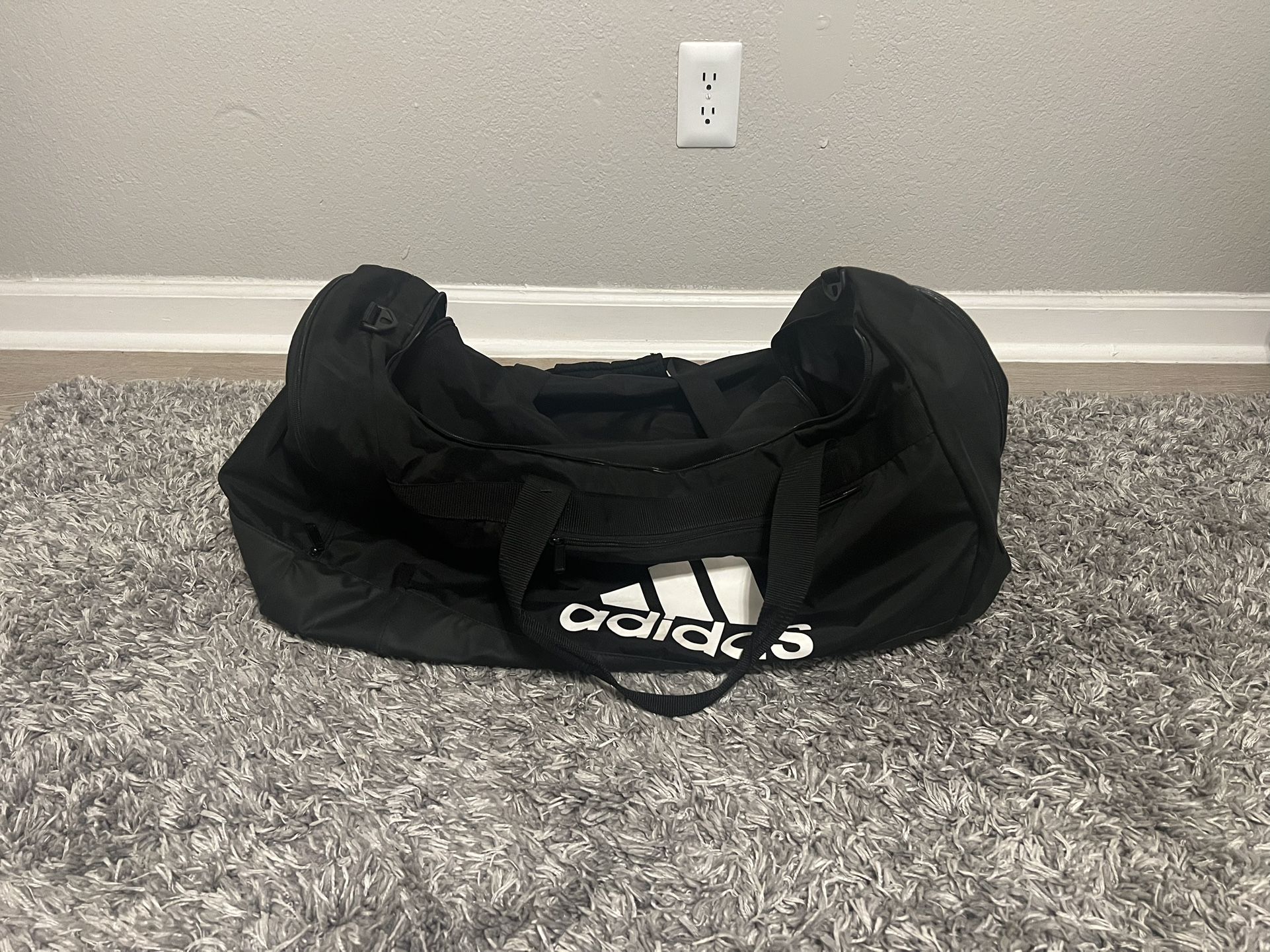 Adidas Defender 4.0 Gym Duffle Bag