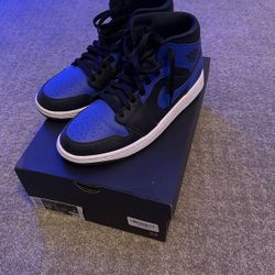 Jordan 1 Retro Mid ‘obsidian Royal’