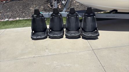 Can-am seats