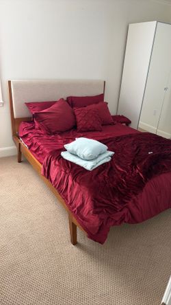 qeen bed