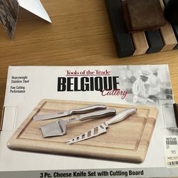 Cheese Knife Set With Cutting Board