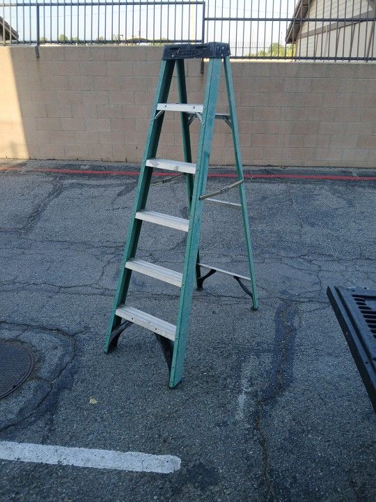 Ladder