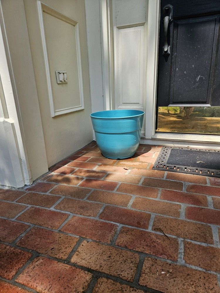 Plant Pots - 2