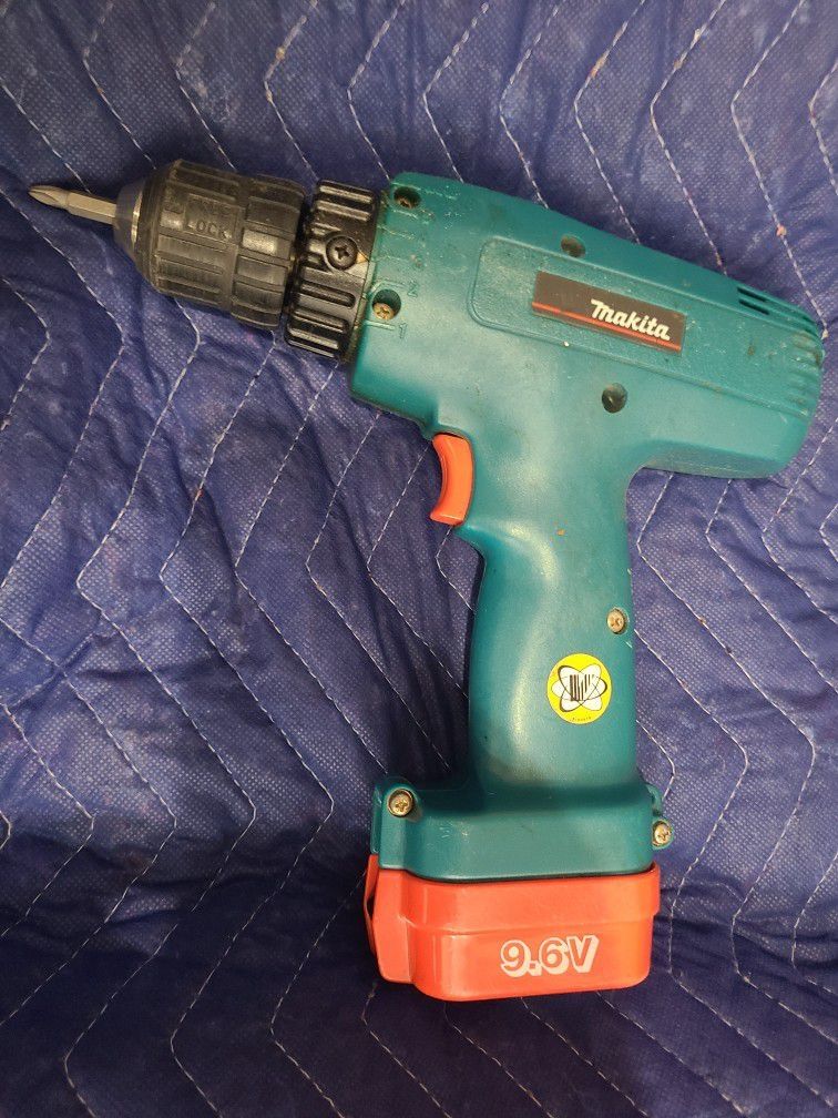 Makita Cordless Drill 9.6V