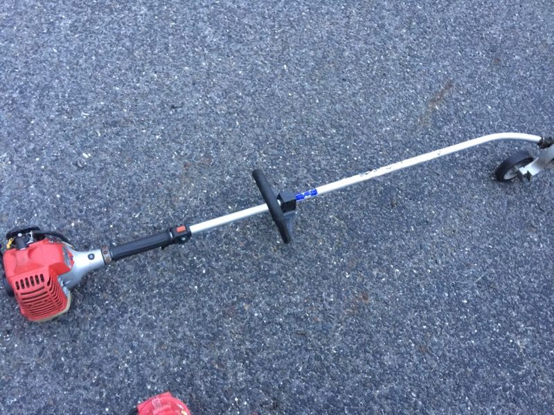 REDMAX g24ls stick edger!