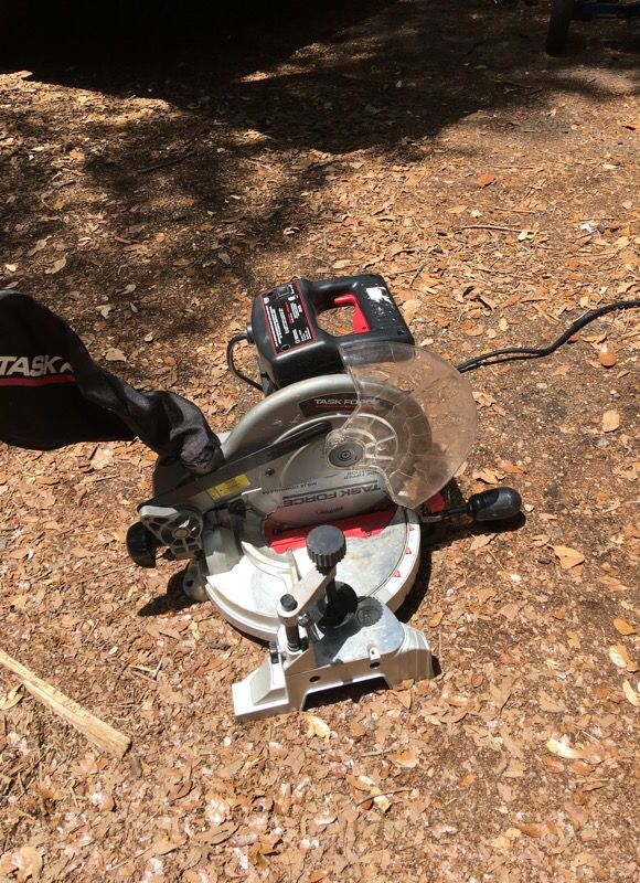 10 inch compound miter saw with laser guide