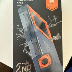 Diving Phone Case