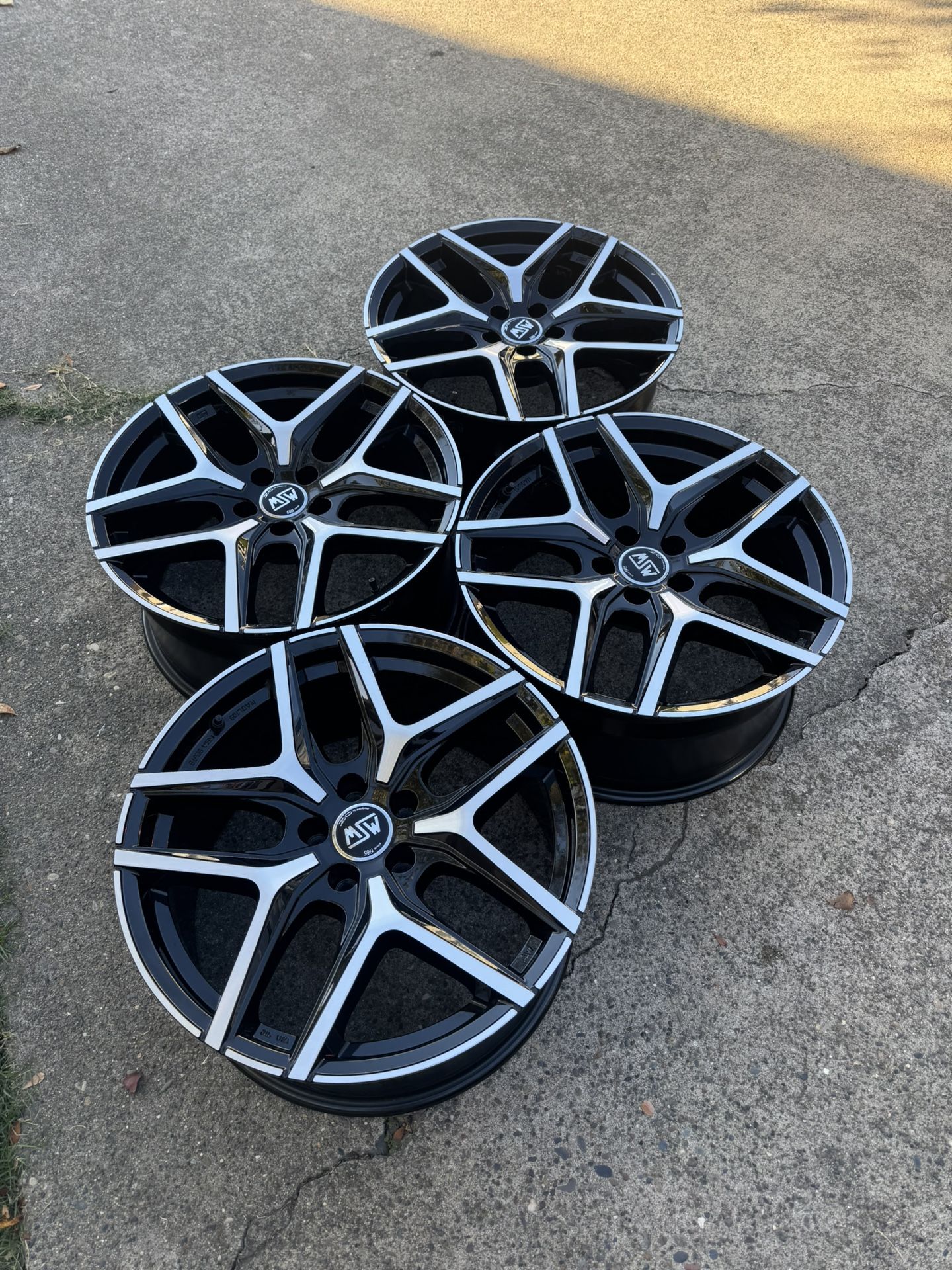 MSW 40 alloy rims by OZ Racing R19 (set 4 Rims)