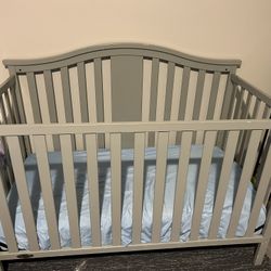 Changing table & Baby Crib 