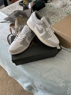 Elephant Jordan Lows