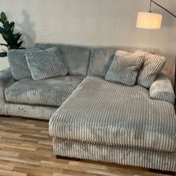 Brand New/ Gray Sofa Chaise, Sectional,seccional,couch// Delivery Available,  Financing Options 