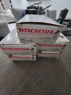 Ammo crate/Case