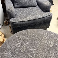FREE Couch