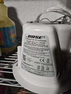 2 BOSE speakers
