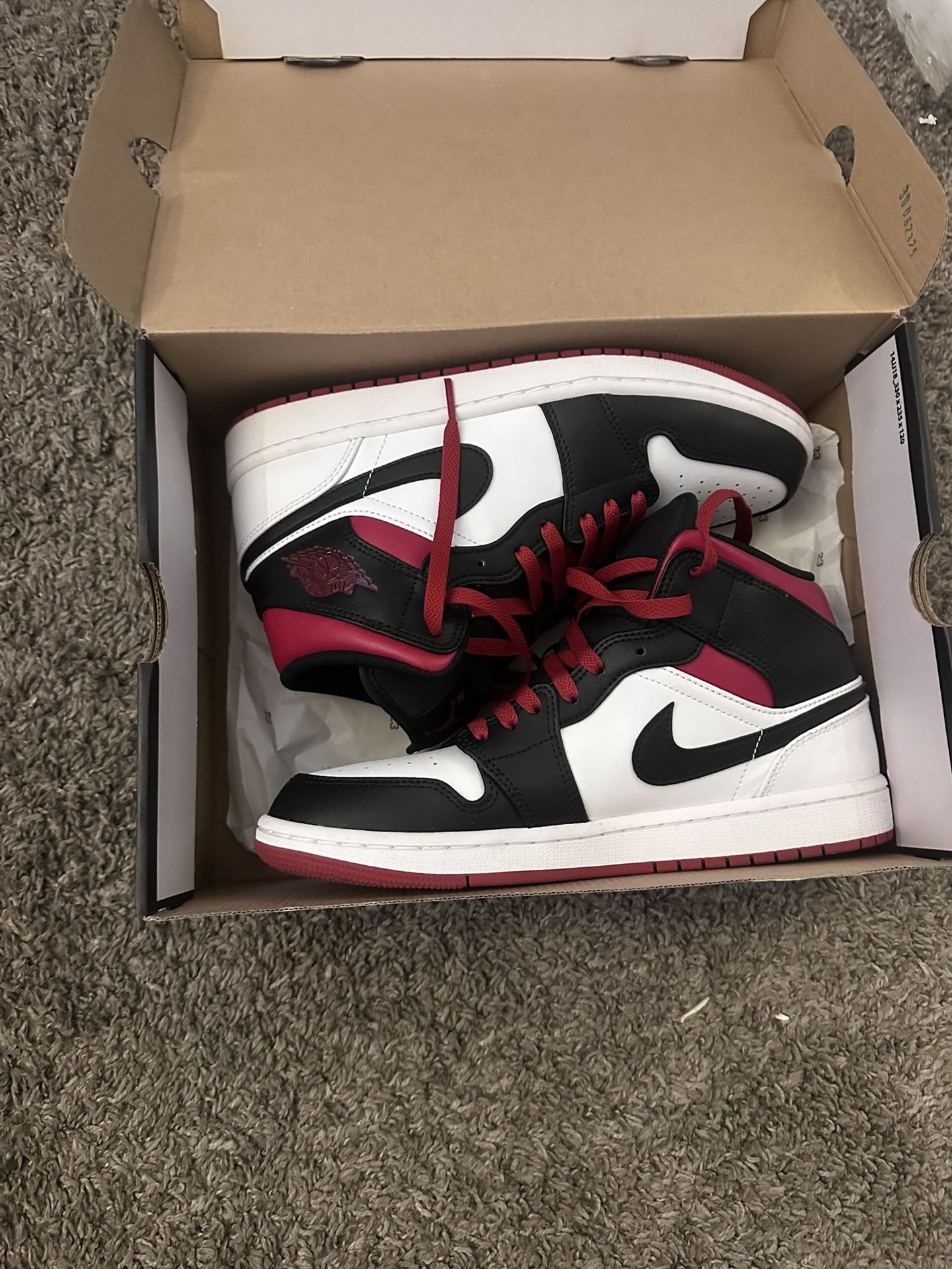 Air Jordan 1 Mid White/Gym red