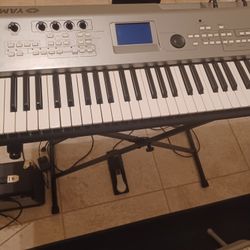 Keyboard Yamaha MM6