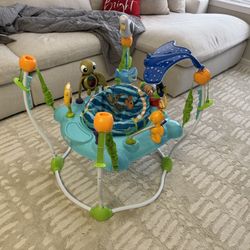 Disney “Finding Nemo” Baby Bouncer 