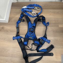 True Cast Full Body Safety Harness