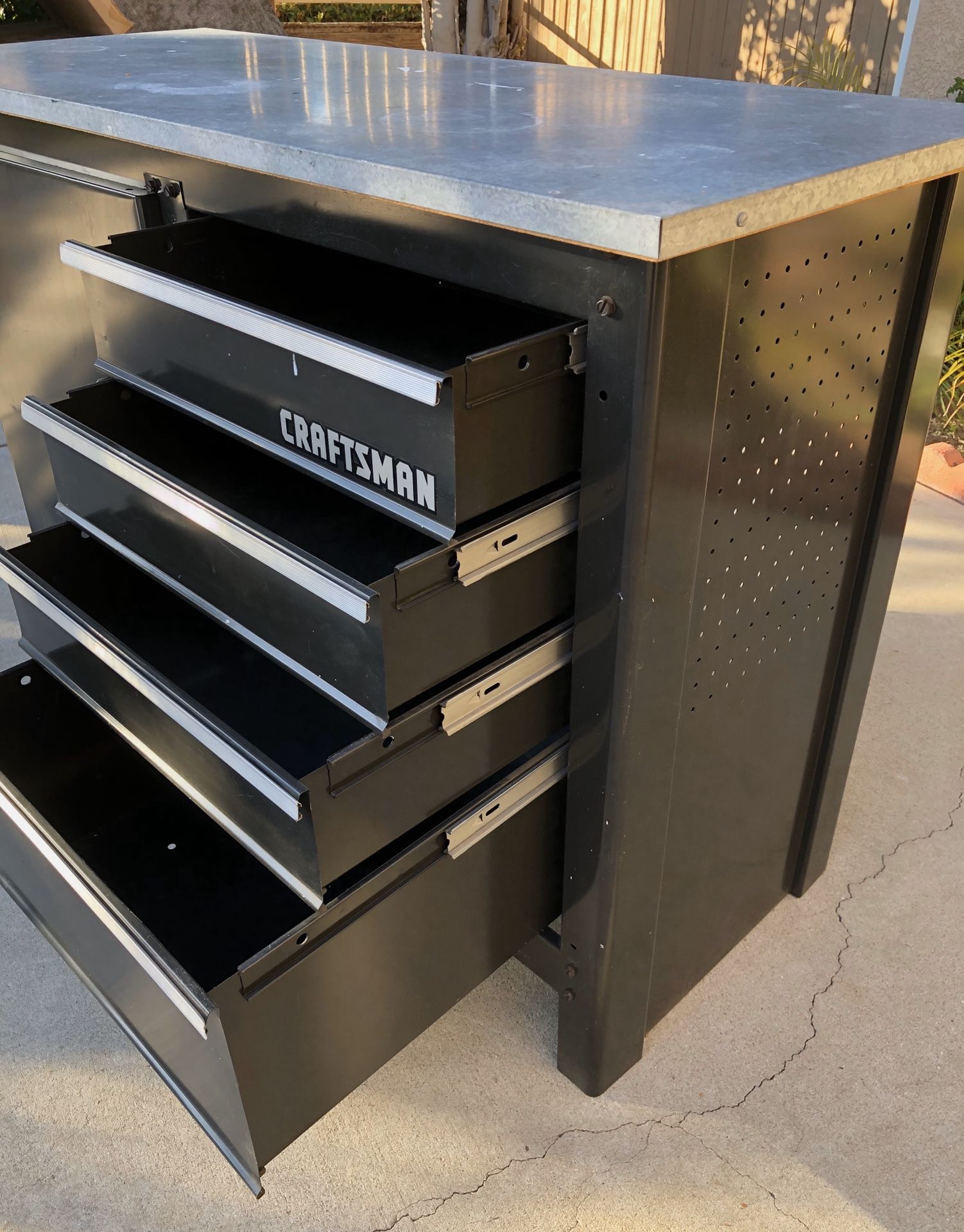 Craftsman Metal Workbench with Drawers for Sale in Corona, CA OfferUp