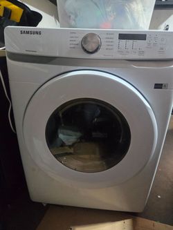 Lightly used Samsung Dryer