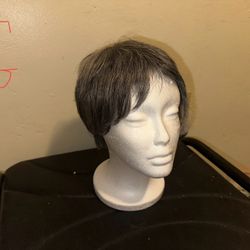 Realistic Wig – Gray – Short Bob