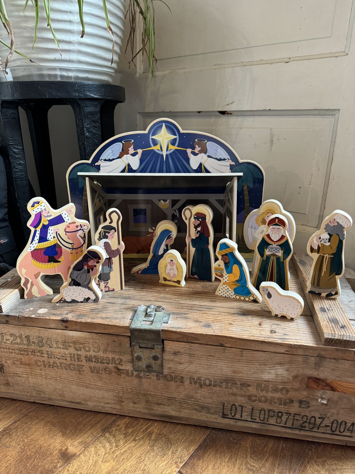 Melissa And Doug The First Noel Wooden Nativity Set