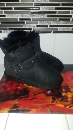 Girls boots