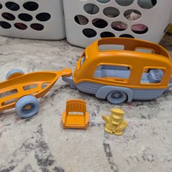 RV Camper Set