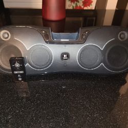 logitech rechargeable speaker s715i