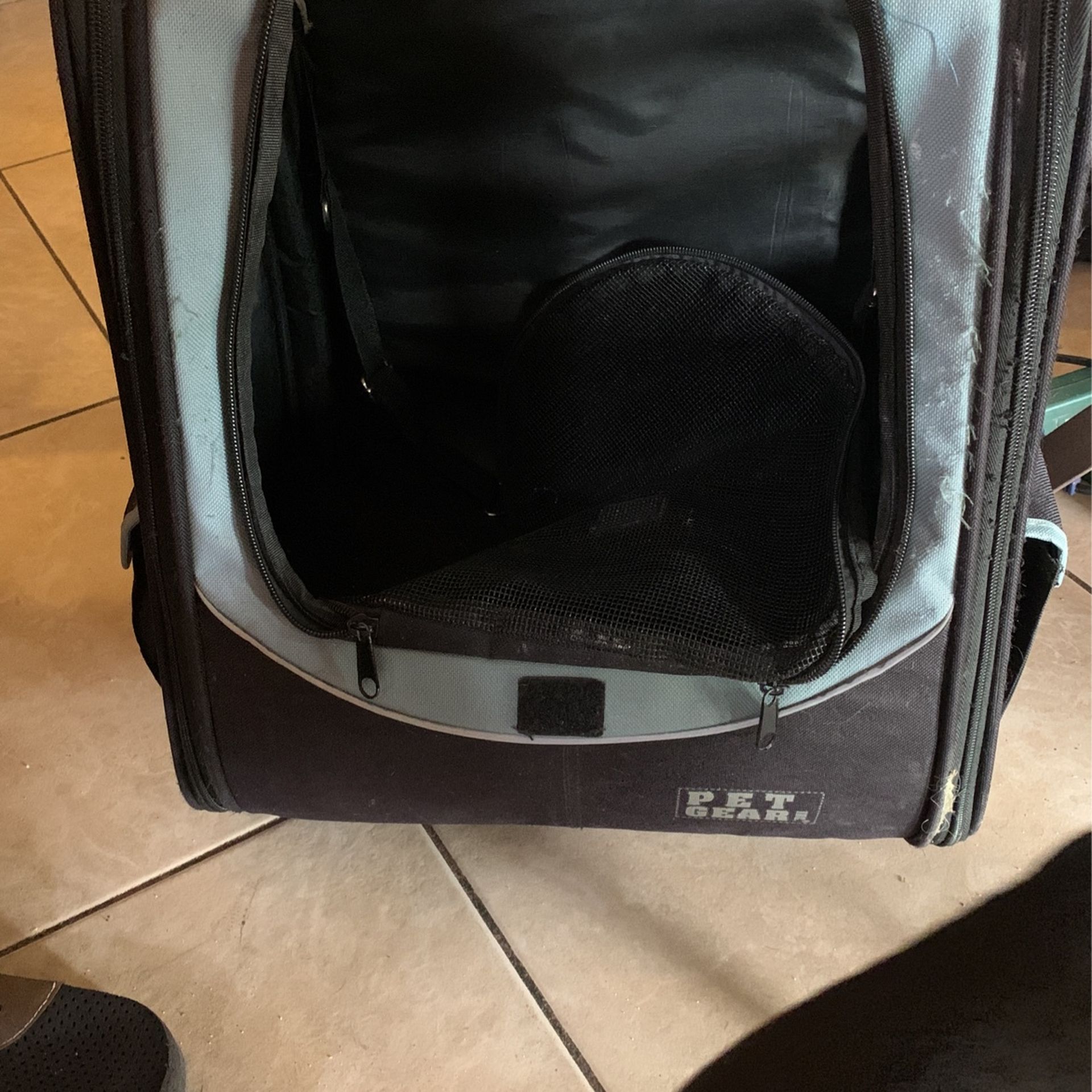 Pet Carrier(s)