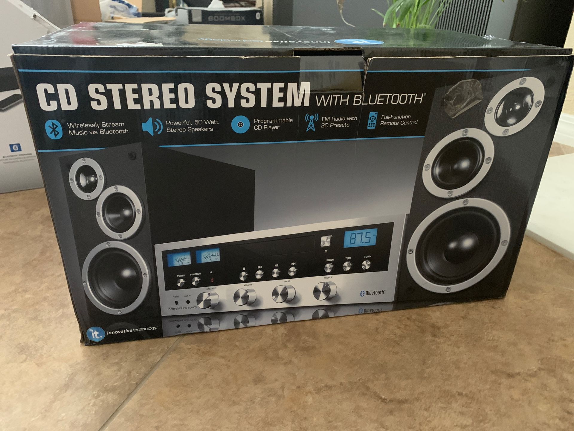 Classic CD Stereo System w/ Bluetooth