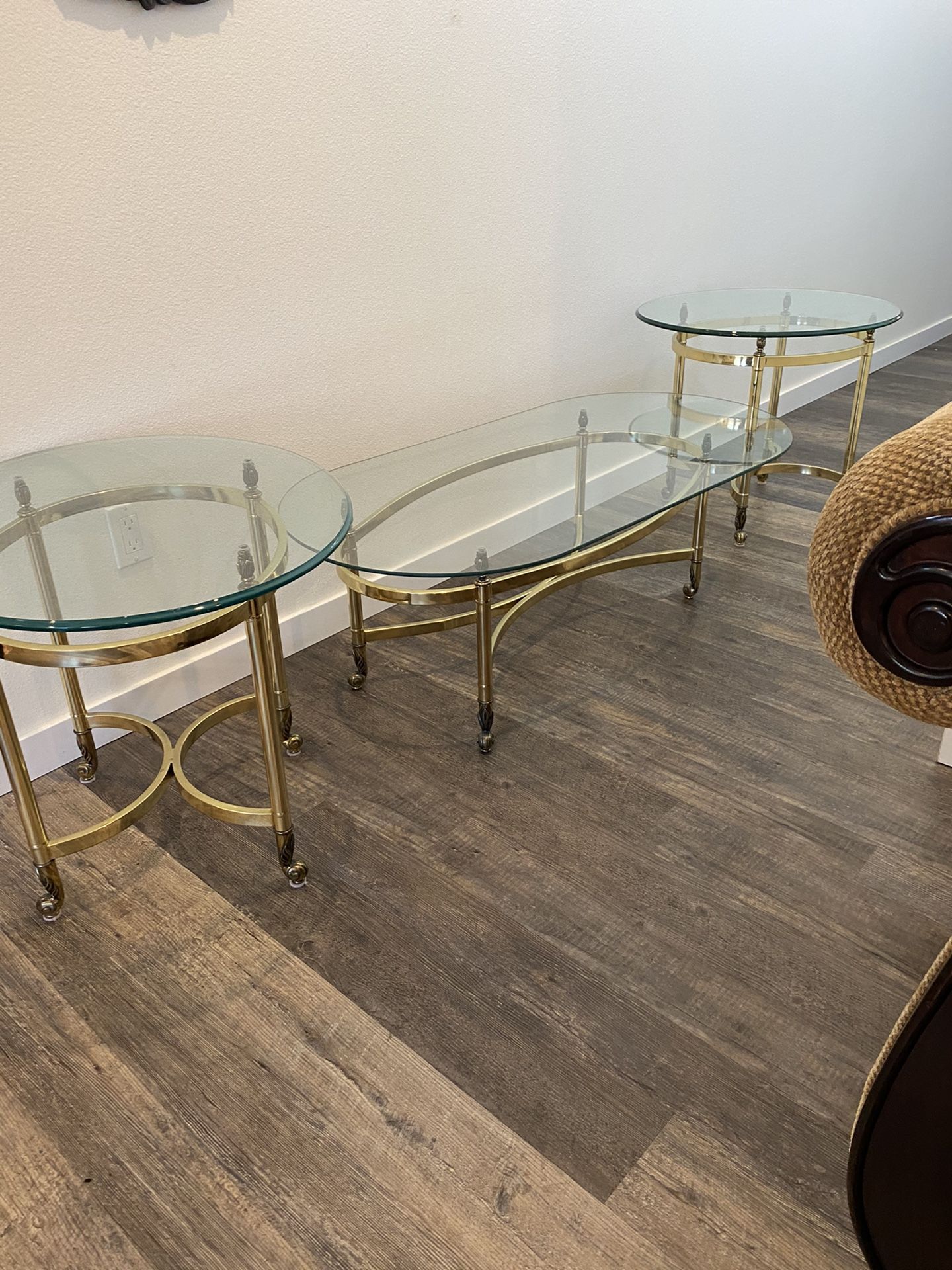 Coffee table/end tables