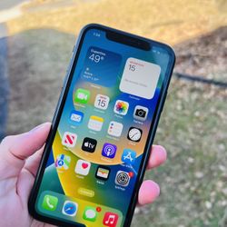 iPhone XR Tracfone / StraightTalk / SimpleMobile 