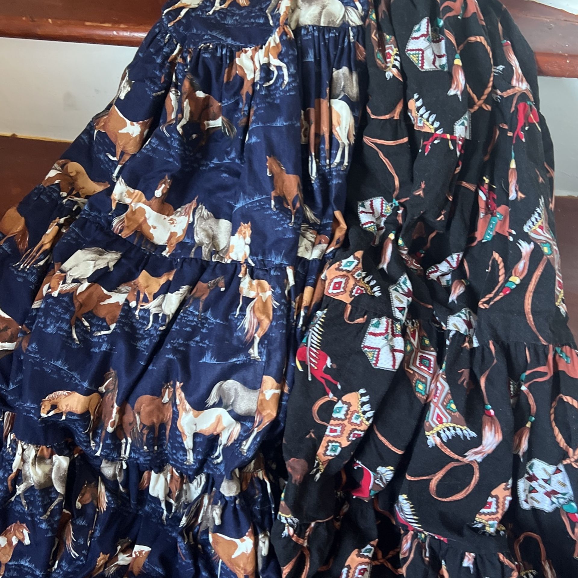 2 Skirts For Women Made By Marilyn Lenox Size Medium And Long