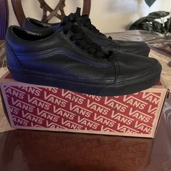 Vans Size 8 1/2 Good Conditions