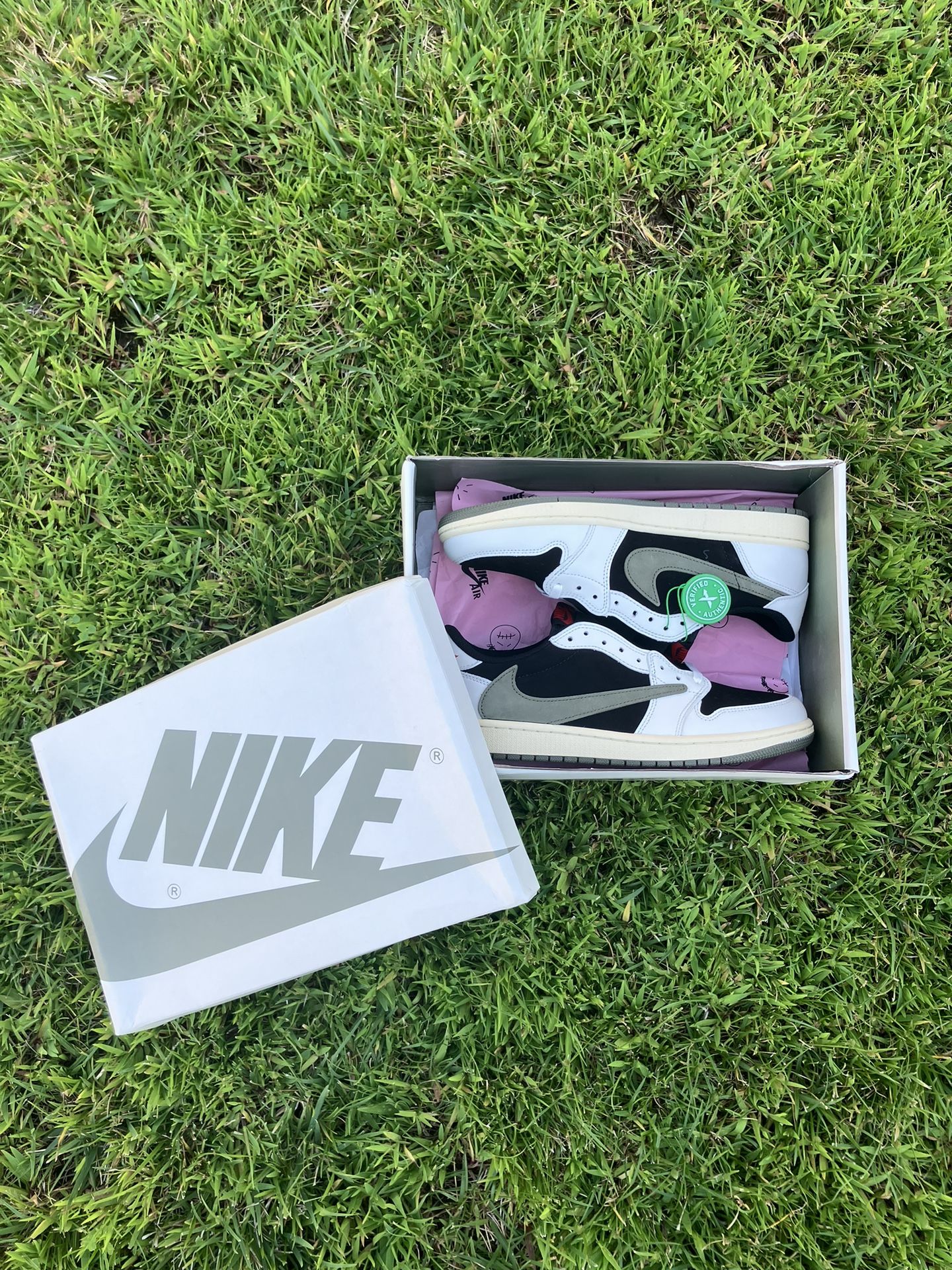BRAND NEW Travis Scott Jordan 1 Olive High Quality R3P$ Men’s 10 Women’s 11.5