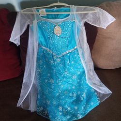 Girls Size 4-6 Frozen Elsa Costume 