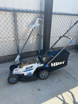 Hart Lawnmower and weed wacker combo