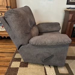 American Furniture Recliner 