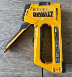 DEWALT DWHTTR510 Heavy Duty Multi-Tacker Staple Gun Stapler
