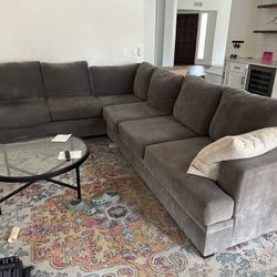 Living Spaces Bonaterra Charcoal Sectional Couch