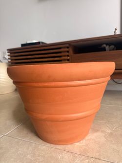 Large Italian Terracotta Plant Pot