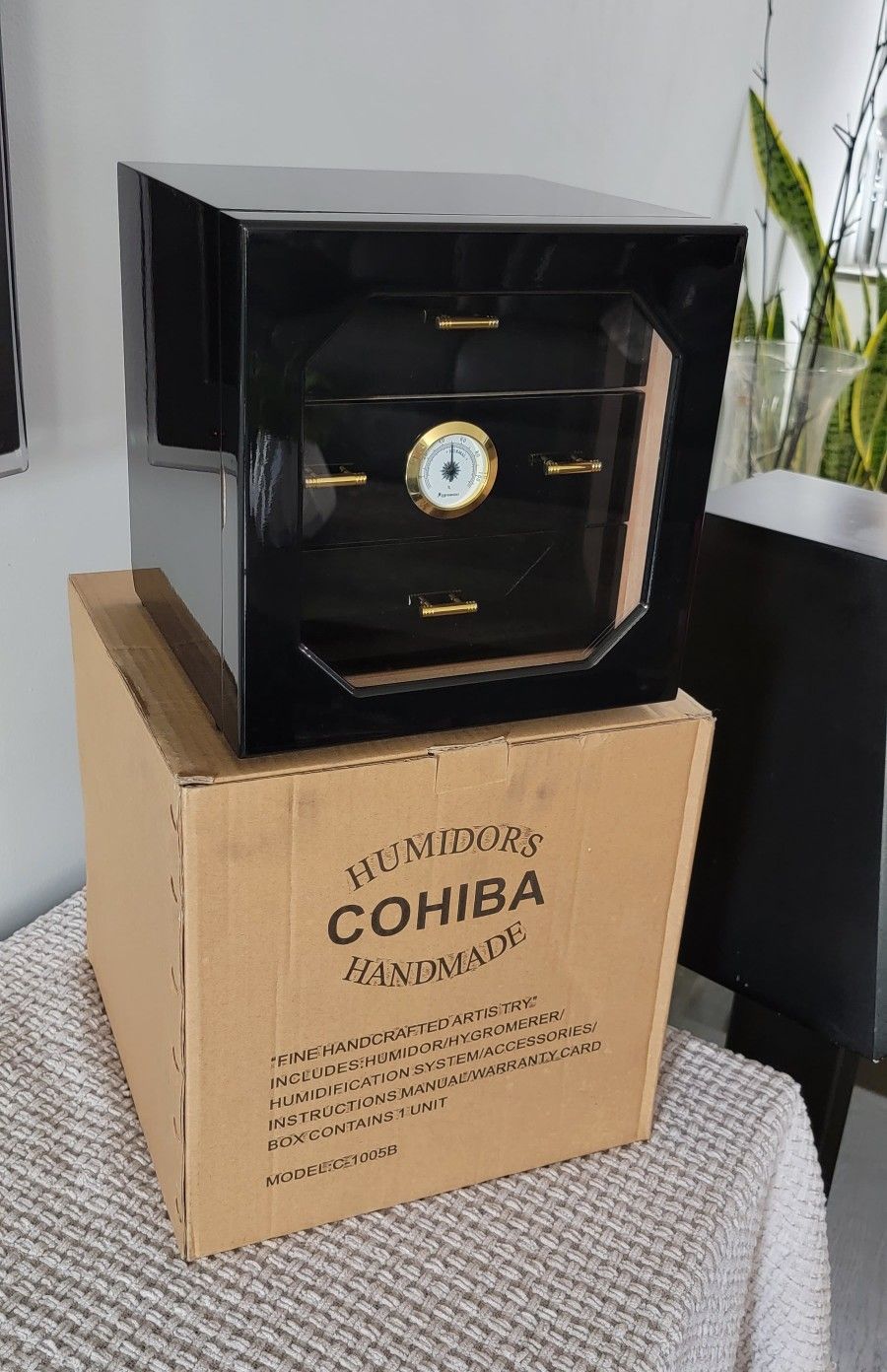 New COHIBA Humidor Cabinet Storage Box with High Gloss Black Finish Wood 3 Drawers