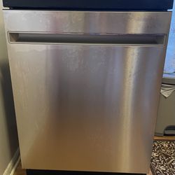 GE - 24" Portable Dishwasher - Stainless Steel in Excellent conditions